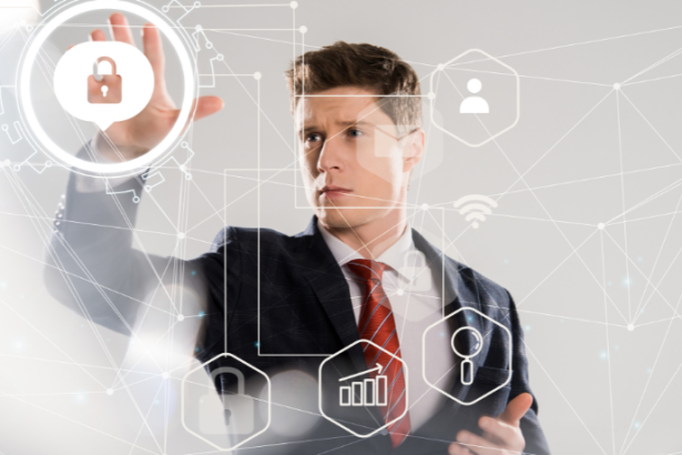 Rafael Manella Martinelli