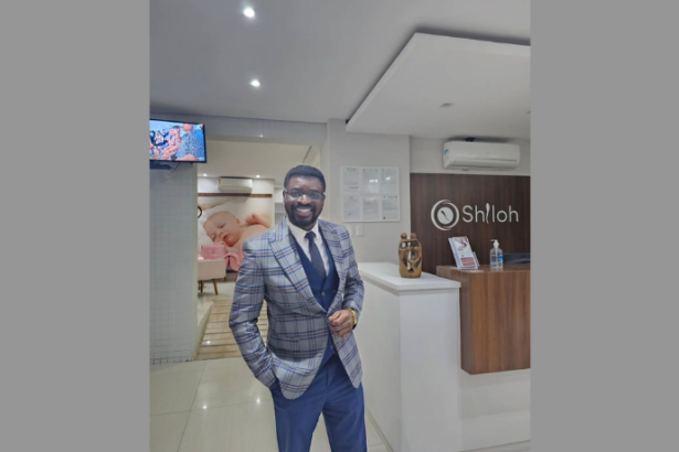 Oluwatosin Tolulope Ajidahun explica como procedimentos cirúrgicos para endometriose podem afetar a reserva ovariana.