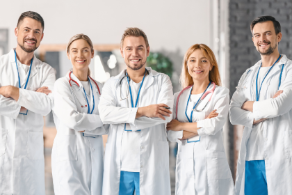 Protocolos rigorosos que colocam a segurança em primeiro lugar, promovendo confiança no atendimento.