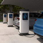 Sergio Bento de Araújo analisa como os carros elétricos representam mais do que sustentabilidade, marcando uma verdadeira revolução tecnológica.