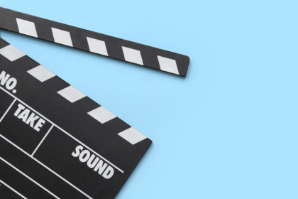 Tecnologia, TV e Filmes: Como os Novos Donos da Warner Bros Redefinem o Entretenimento Global