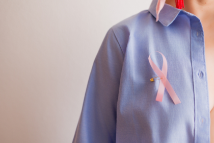 Vinicius Tadeu Sattin Rodrigues destaca o diagnóstico precoce como elemento central para uma prevenção eficaz do câncer de mama.