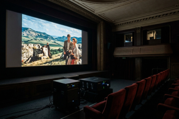 MUBI Fest 2026 aposta em clássicos restaurados em 4K e mostra como a tecnologia está mudando a experiência no cinema